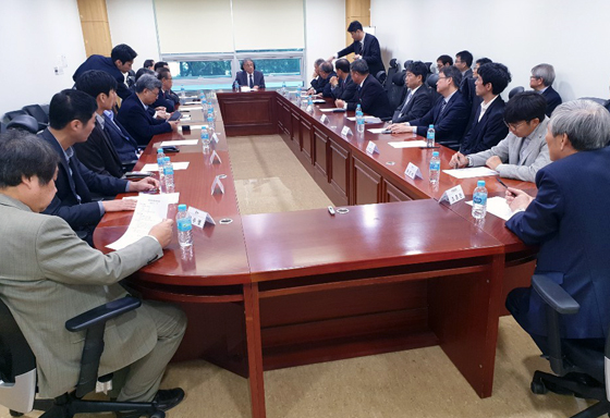 한국기원 이사회 열려